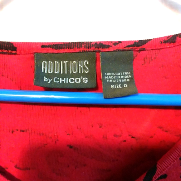 Cute tee ADDITIONS by CHICOS. Size 0. 100% cotton. - Picture 2 of 4